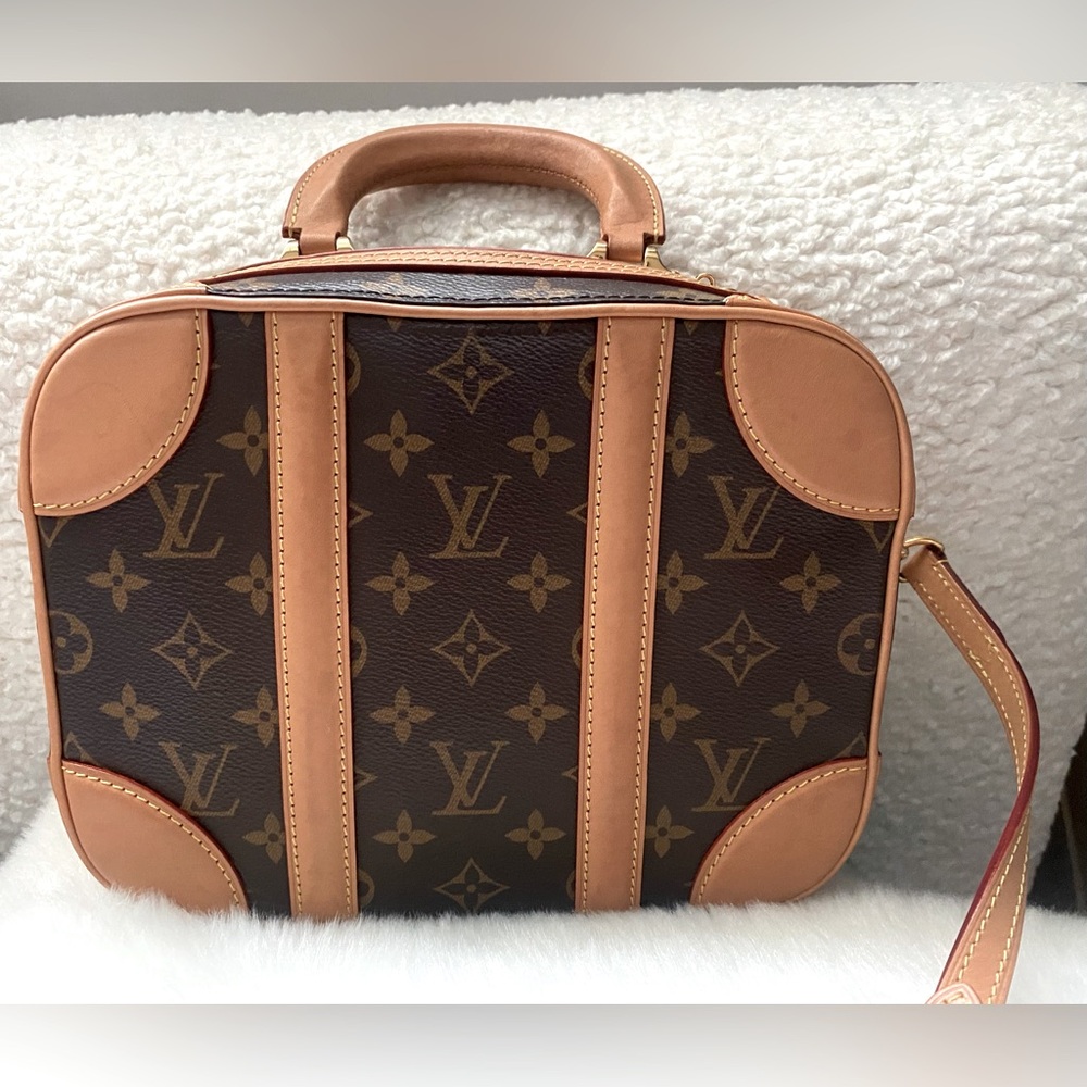 SOLD!! Not available!  Louis Vuitton Monogram Valisette PM -Medium Luggage